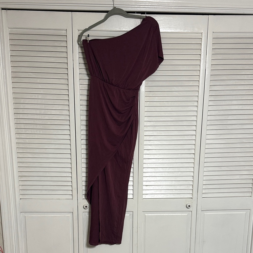 Lulu's One-Shoulder Plum Dress